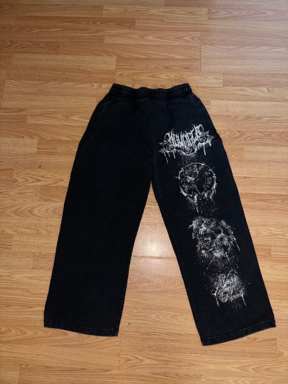 Youngla Dynasty Sweats